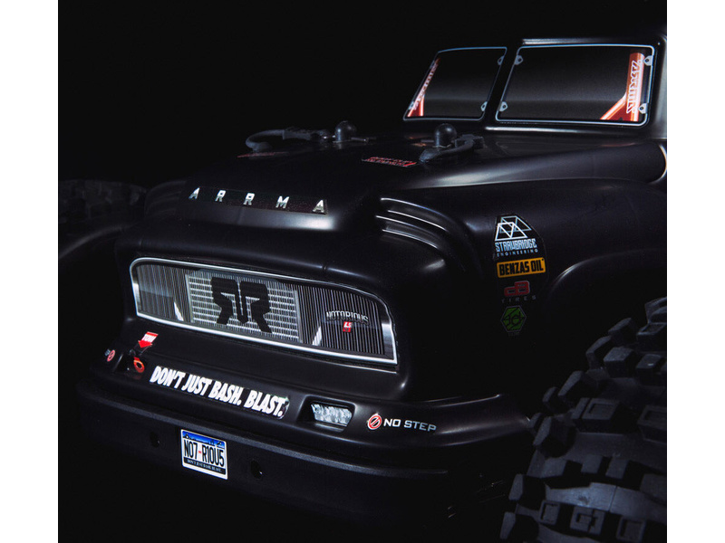 Arrma Notorious 6S BLX 1:8 4WD RTR černá | pkmodelar.cz