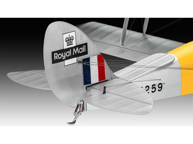 Revell 03827 de Havilland 82A Tiger Moth (1:32) | pkmodelar.cz
