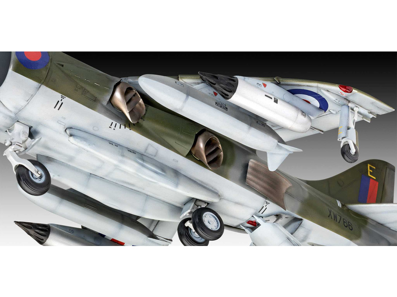 Plastikový model letadla Revell 05690 Harrier GR.1 (1:32) giftset | pkmodelar.cz