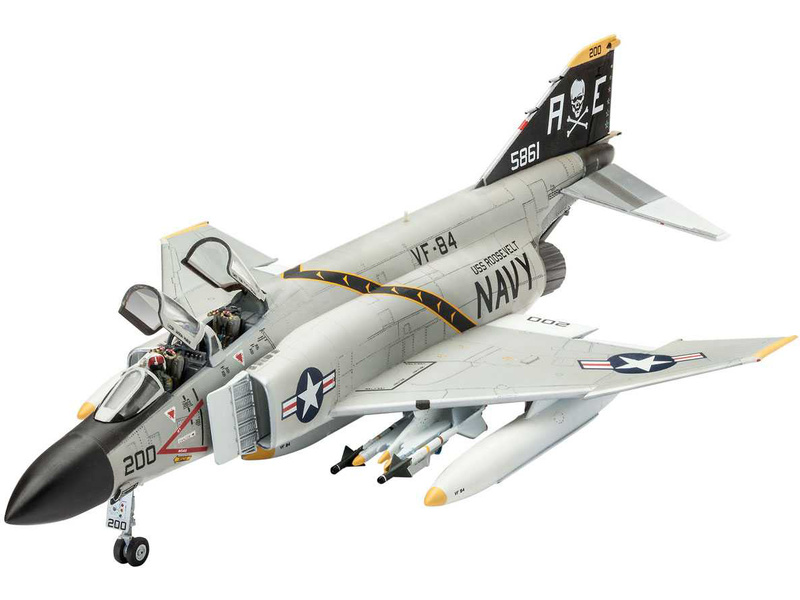 Plastikový model letadla Revell 03941 F-4J Phantom US Navy (1:72)